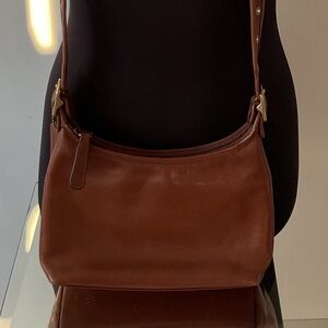 Vintage y2k Coach Legacy 9136 Mahogany Saddle Leather Zip Crossbody Like New!